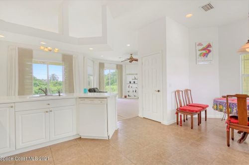 105 Keystone Dr, Sebastian FL  32958-6935 exterior