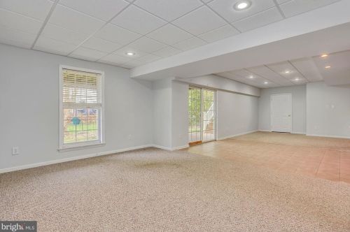 142 Laurel Trl, Swedesboro NJ  08085-4074 exterior