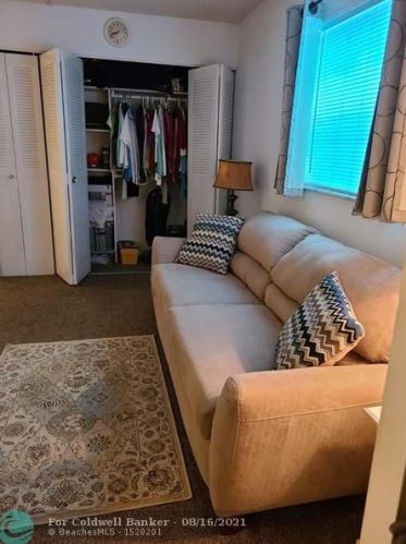 17 Saxony A, Delray Beach FL  33446-1814 exterior