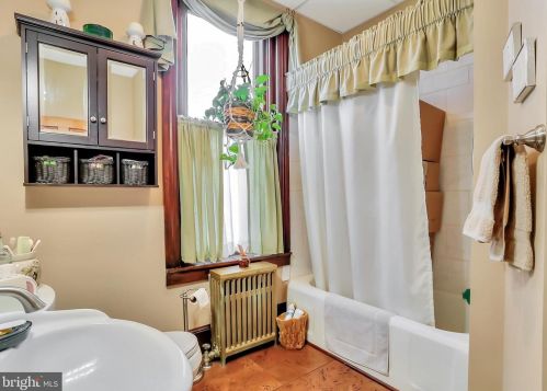 468 Baltimore St, Upton PA  17225-1416 exterior