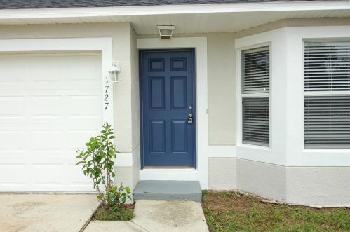 1727 Santee Ave, Deltona, FL 32738-4141
