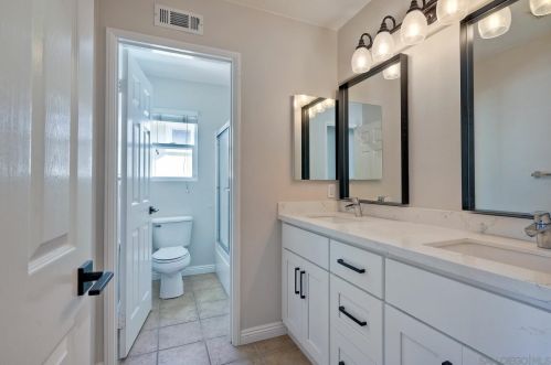 2710 Cyn Ave, San Diego CA 92123-5428 exterior