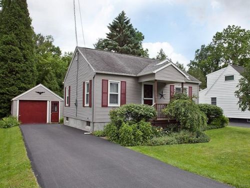 107 Robert St, Chittenango, NY 13037-1233