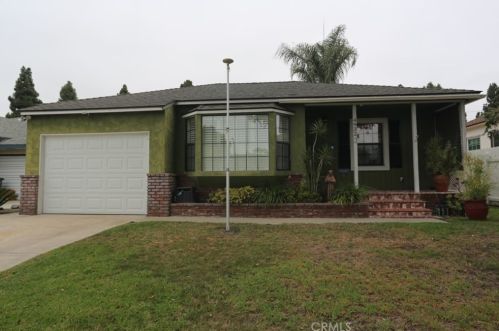 4932 Fidler Ave, Lakewood, CA 90712-2702