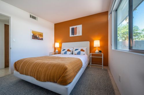 3551 Avenida Fey Norte, Palm Springs CA  92262-5409 exterior