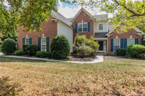 10003 Zackery Ave, Charlotte, NC 28277-2120