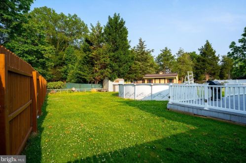 9 Heatherfield Way, Dover DE  19904-9752 exterior