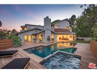 2600 Westridge Rd, Los Angeles, CA 90049-1234