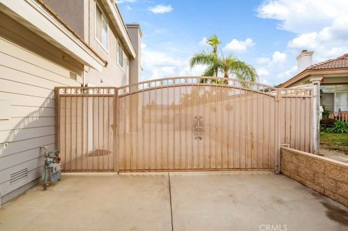 29416 Sunharbor Ct, Lake Elsinore CA  92530-7225 exterior