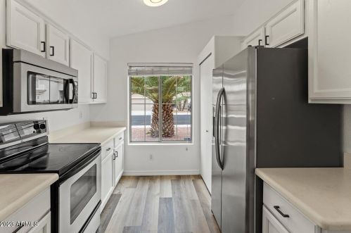 14714 Parkwood Dr, Sun City AZ  85374-4411 exterior