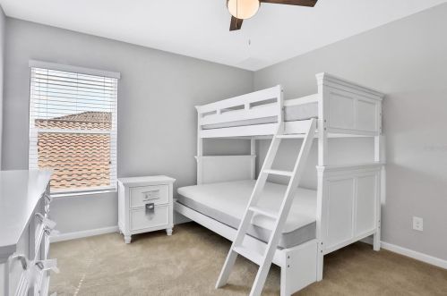 1753 Berkshire Cir, Vero Beach FL 32968-6720 exterior