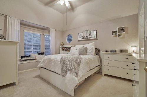 79 Knightsbridge Dr, Conroe TX 77385-3451 exterior