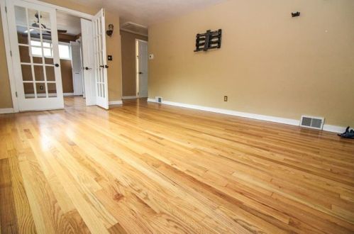 1560 Berkshire Ave, Pittsburgh PA  15226-2476 exterior