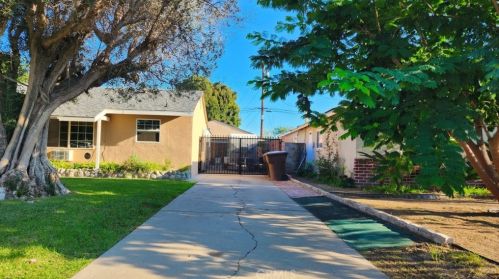 8672 Mac Alpine Rd, Garden Grove, CA 92841-2215