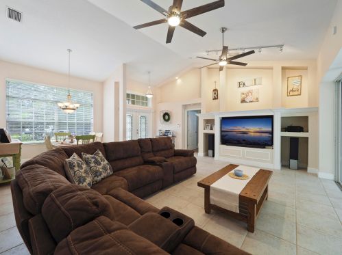 5411 Milner Dr, Fort Pierce, FL 34983-3370