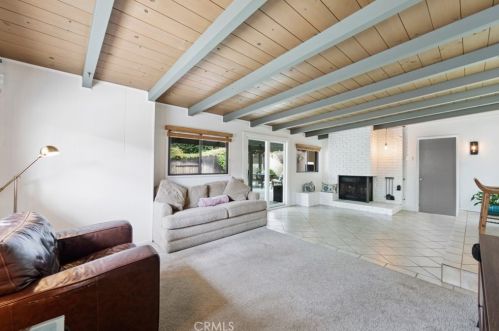 4425 Walnut Ave, Long Beach CA  90807-2524 exterior