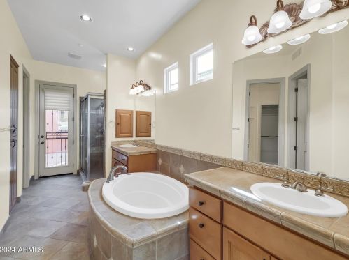 8494 Gilded Perch Dr, Scottsdale AZ 85255-9181 exterior