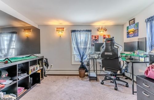 52 Riveredge Rd, Lincoln Park NJ  07035-2443 exterior