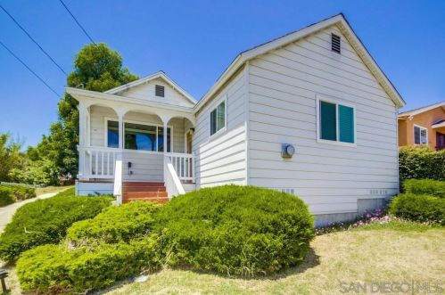 2664 Grange St, Lemon Grove CA  91945-3225 exterior