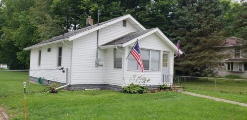 2607 8th St, Muncie, IN 47302-1655