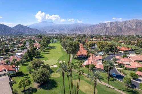 49131 Washington St, La Quinta CA  92253-2214 exterior