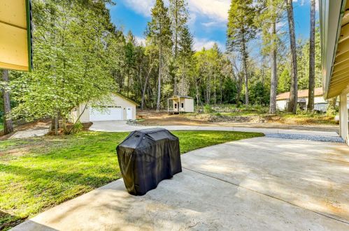 5257 Cold Springs Dr, Michigan Bluff CA  95631-9740 exterior