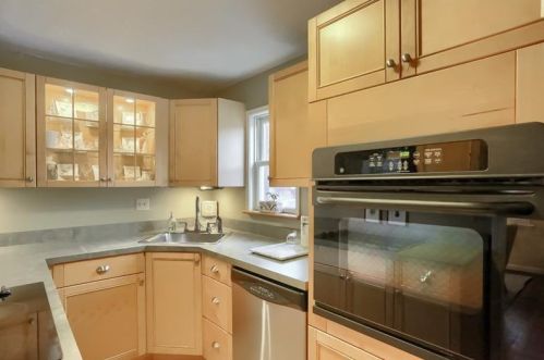 5353 Fieldcrest Dr, Pittsburgh PA  15236-1708 exterior