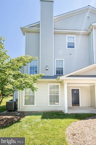 13168 Marcey Creek Rd, Herndon, VA 20171-4821