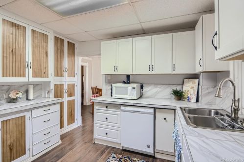 1115 Lake Ave, Pueblo CO 81004-2843 exterior