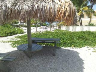 1014 Dove Rd, Key Largo FL  33037-3807 exterior