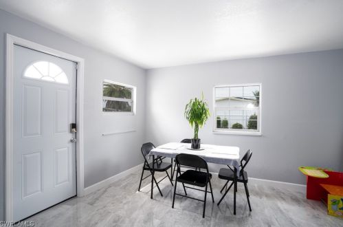 15 Leeland Hts Blvd, Lehigh Acres FL 33936-6431 exterior