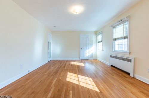 74 Satterthwaite Ave, Nutley NJ  07110-1835 exterior