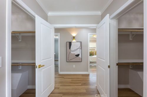 3841 Pacific Ave, Long Beach CA  90807-3227 exterior