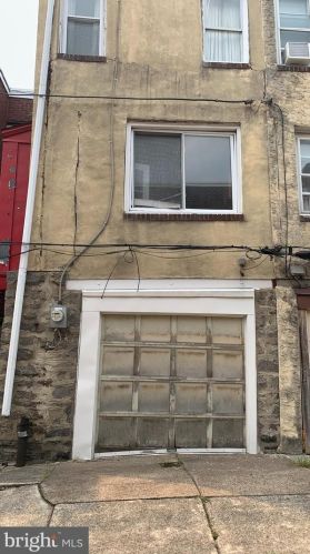 7349 20th St, Philadelphia PA  19138-2730 exterior