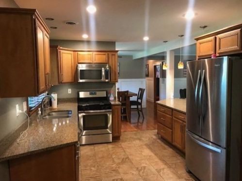 1800 Napoleon St, Valpo, IN 46383-3012