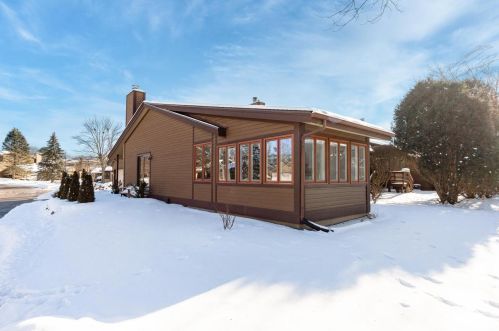 7555 Widgeon Way, Madison, WI 53717-1803