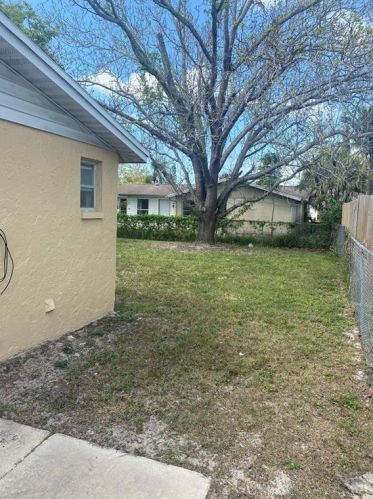 8653 Velvet Dr, Port Richey FL  34668-5538 exterior