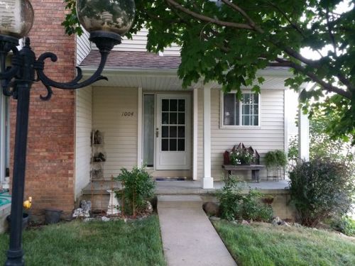 1004 17th St, Norwalk IA  50211-2006 exterior