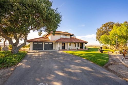 3310 Neal Spg Rd, Templeton CA  93465-9636 exterior