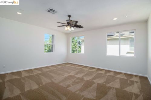 418 Sonnet Ct, Oakley CA  94561-5086 exterior