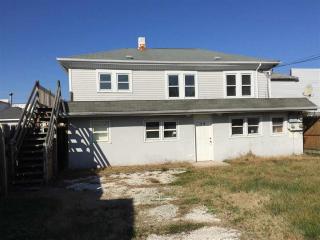 4804 Arctic Ave, Wildwood Crest, NJ 08260-1502