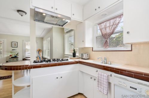 2621 Polk Ave, San Diego CA  92104-1708 exterior