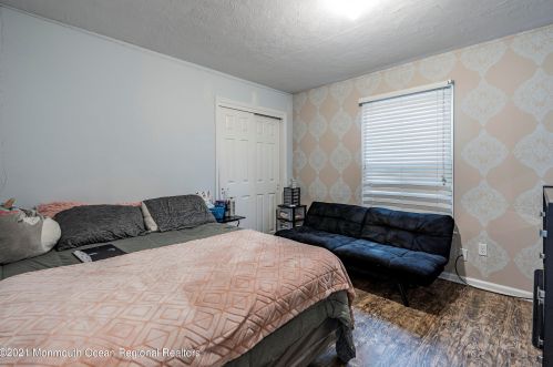 49 Cooks Bridge Rd, Jackson Twp NJ  08527-2523 exterior