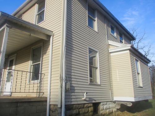 402 7th Ave, Mount Vernon, OH 43050-3908