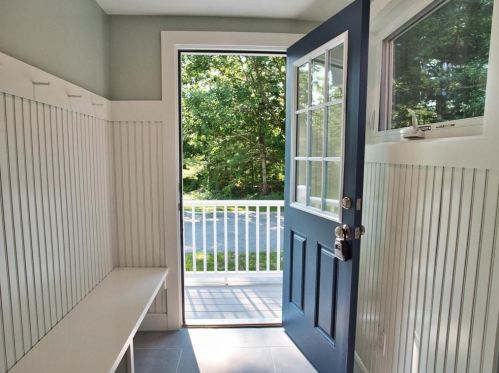 39 Cala Ave, Tiverton RI  02878-3214 exterior