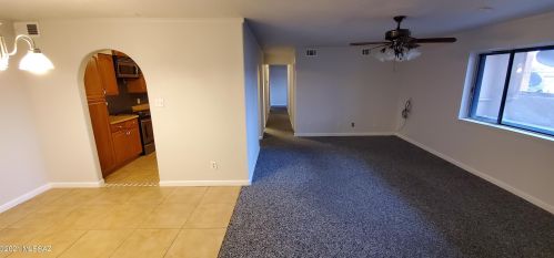 6342 Barcelona Ln, Tucson, AZ 85704-5467