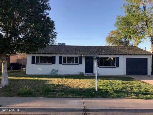 1721 Belfast St, Mesa, AZ 85201-6137