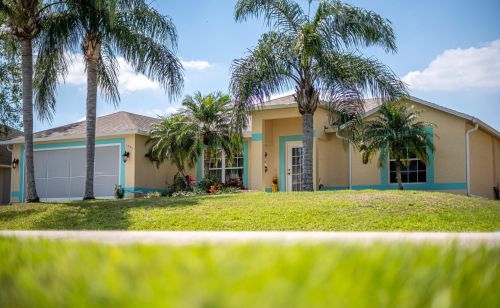 1443 Seahouse St, Sebastian, FL 32958-6041