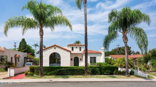 4890 Biona Dr, San Diego, CA 92116-2331