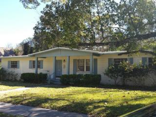205 10 Ave, Gainesville FL  32641-8335 exterior